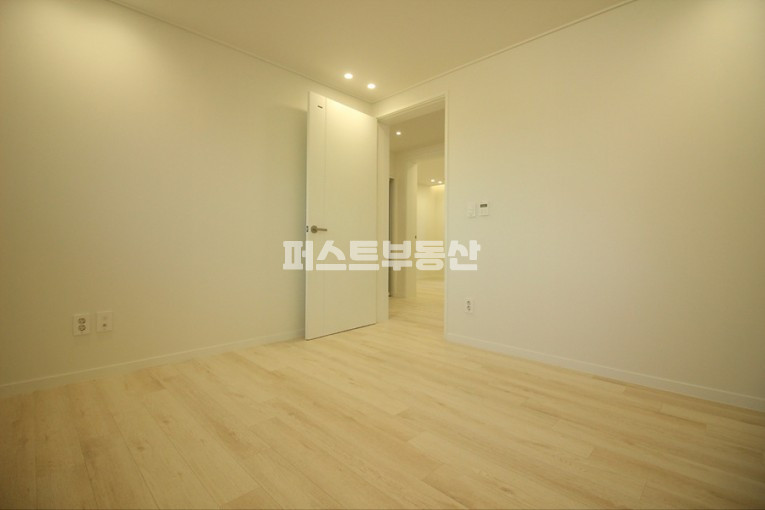 경기 부천오정구 오정동 오정동 깔끔한 신축 빌라 !! 평수 굿 위치 굿 문의주세요!! 분양 매물번호 12566 사진 11